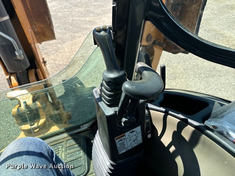 image for item EH4370 2013 Case  590 Super N backhoe