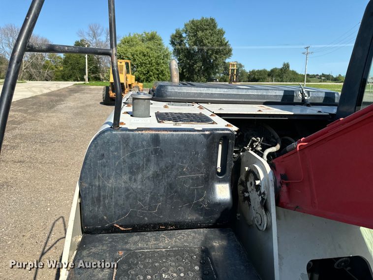 image for item EH4371 2012 Link-Belt  210 X2 excavator