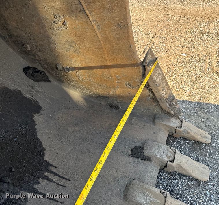 image for item EH4371 2012 Link-Belt  210 X2 excavator