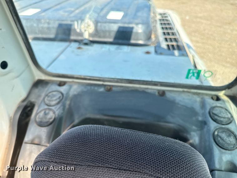 image for item EH4371 2012 Link-Belt  210 X2 excavator