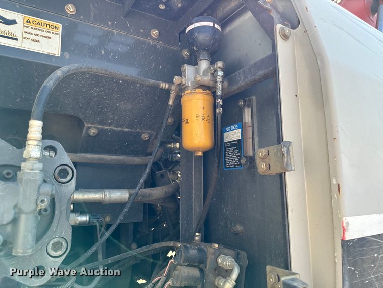 image for item EH4371 2012 Link-Belt  210 X2 excavator