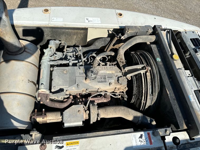 image for item EH4371 2012 Link-Belt  210 X2 excavator