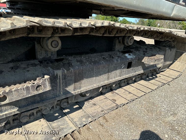 image for item EH4371 2012 Link-Belt  210 X2 excavator