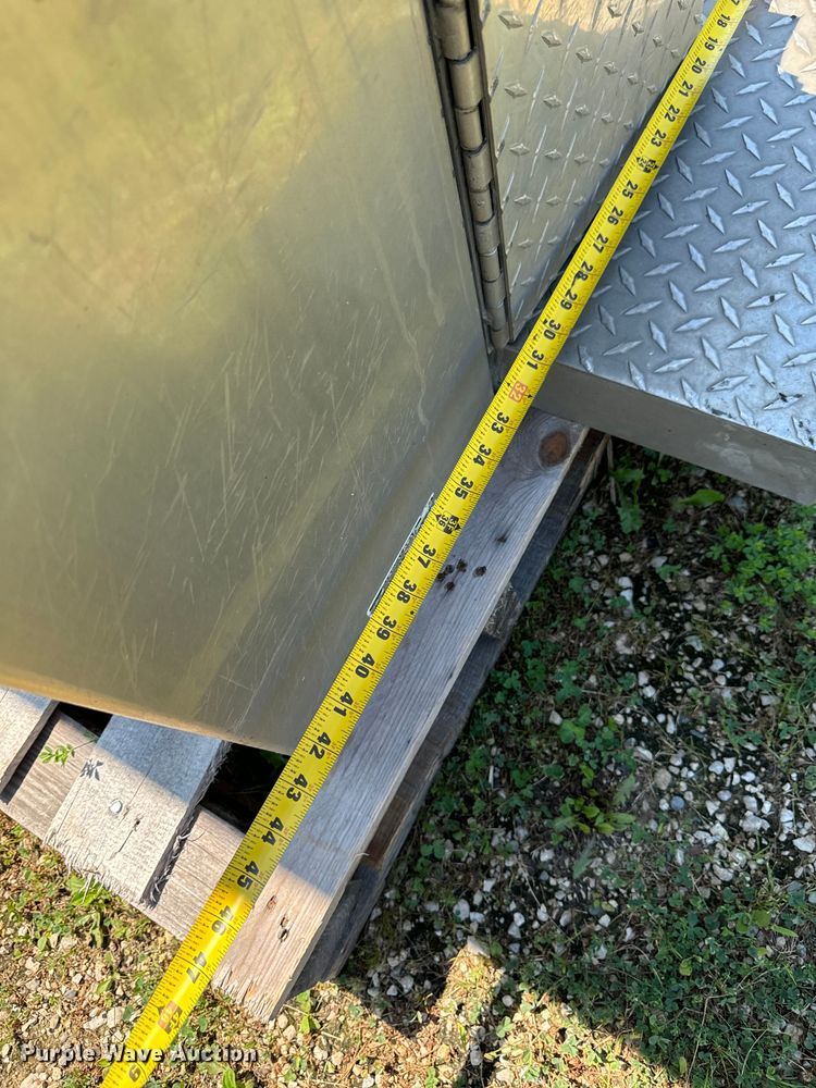 image for item EH4372 Aluminum headache rack