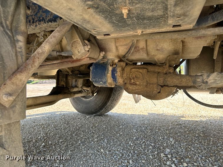 image for item EH4373 2003 Mack CH613 semi truck