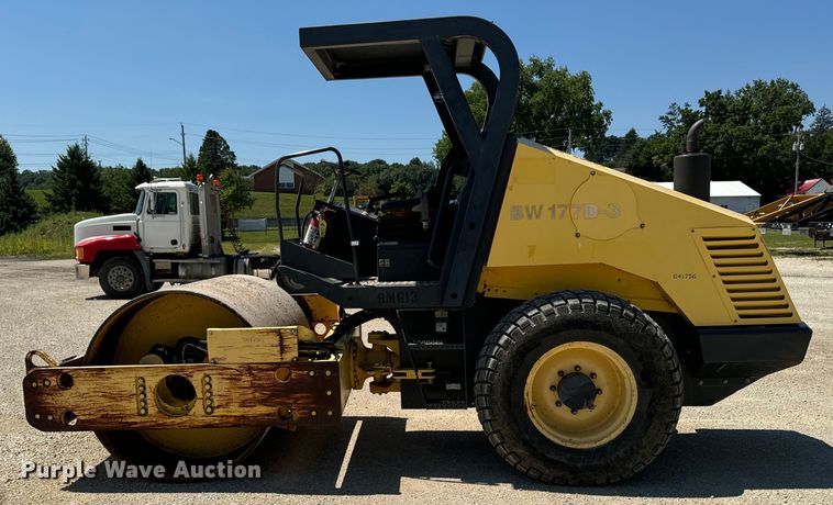 image for item EH4374 2004 Bomag BW177D-3 single drum vibratory roller