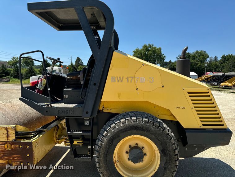 image for item EH4374 2004 Bomag BW177D-3 single drum vibratory roller