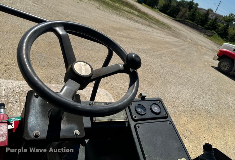 image for item EH4374 2004 Bomag BW177D-3 single drum vibratory roller