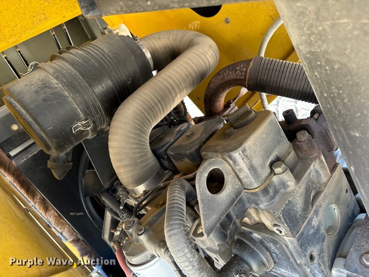 image for item EH4374 2004 Bomag BW177D-3 single drum vibratory roller