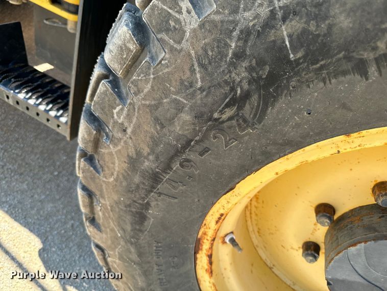 image for item EH4374 2004 Bomag BW177D-3 single drum vibratory roller