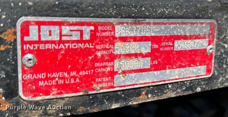 image for item EH4375 2002 International 9400i semi truck