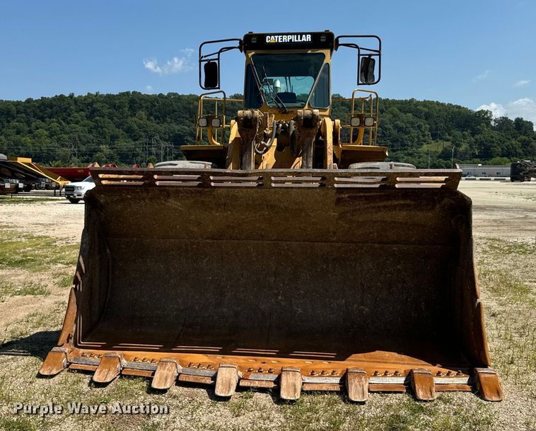 image for item EH4376 2000 Caterpillar 988F wheel loader