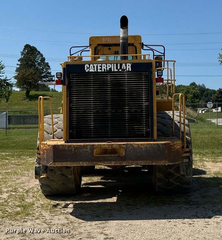 image for item EH4376 2000 Caterpillar 988F wheel loader