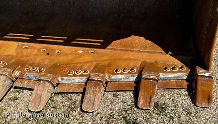 image for item EH4376 2000 Caterpillar 988F wheel loader