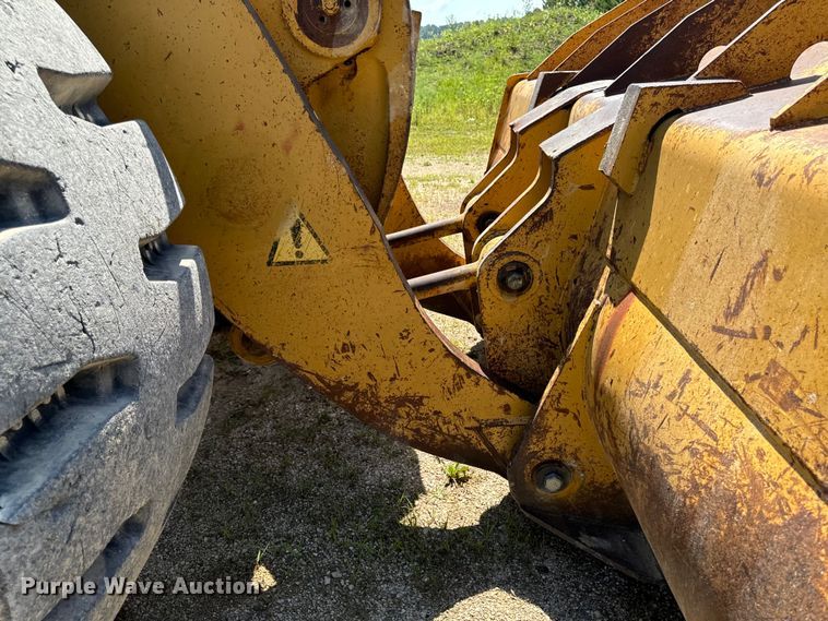 image for item EH4376 2000 Caterpillar 988F wheel loader