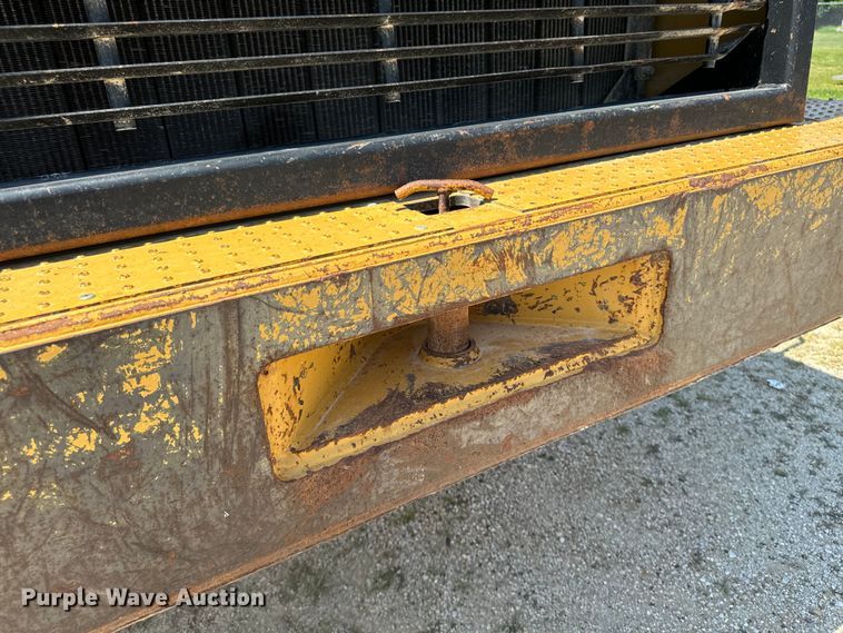 image for item EH4376 2000 Caterpillar 988F wheel loader