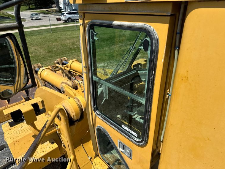 image for item EH4376 2000 Caterpillar 988F wheel loader