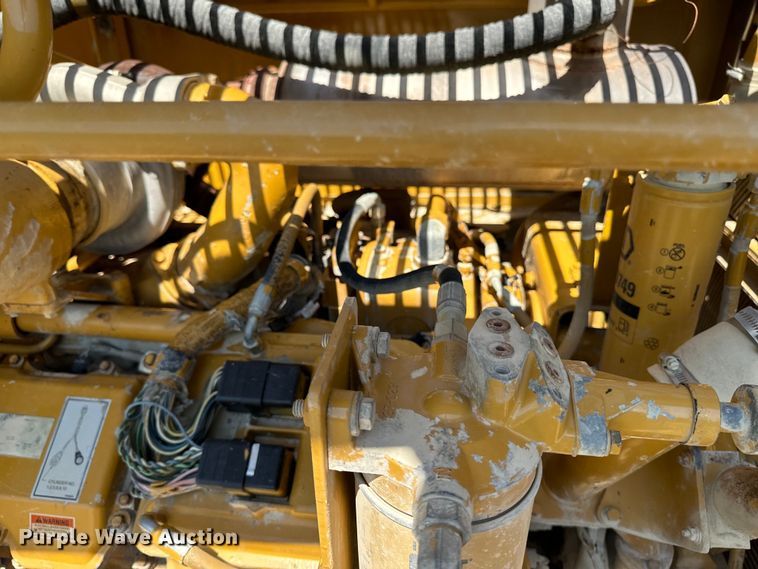 image for item EH4376 2000 Caterpillar 988F wheel loader