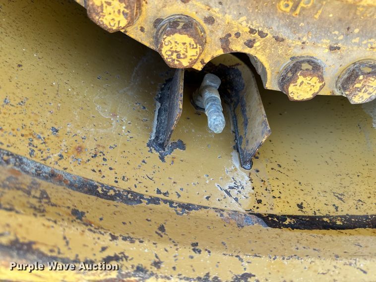 image for item EH4376 2000 Caterpillar 988F wheel loader
