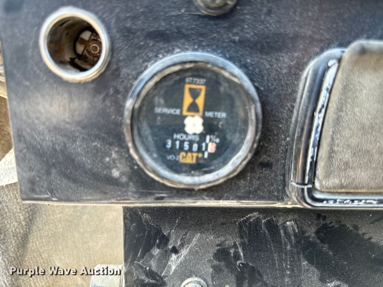 image for item EH4376 2000 Caterpillar 988F wheel loader