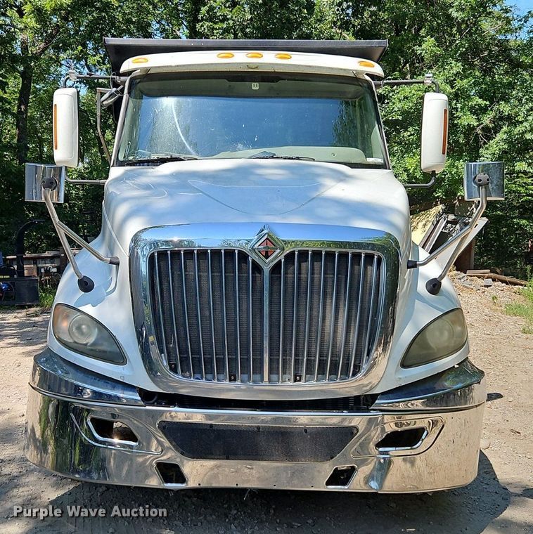 image for item EI8219 2011 International  ProStar dump truck