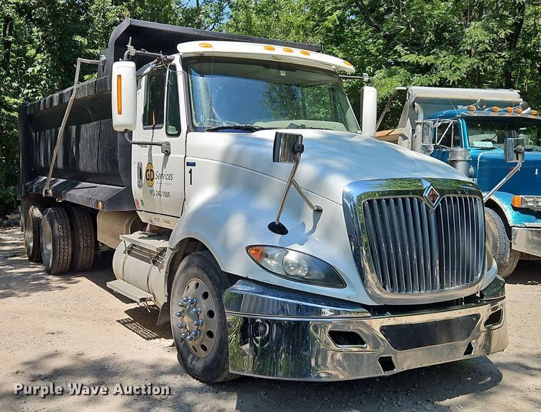 image for item EI8219 2011 International  ProStar dump truck