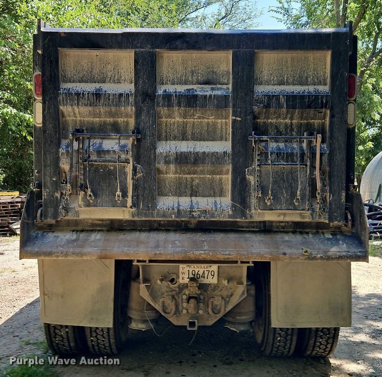 image for item EI8219 2011 International  ProStar dump truck