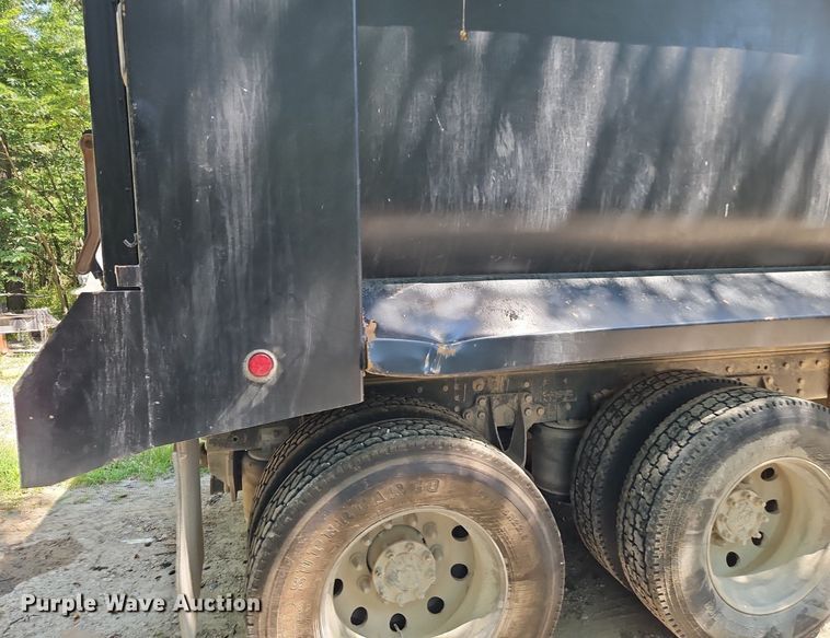 image for item EI8219 2011 International  ProStar dump truck