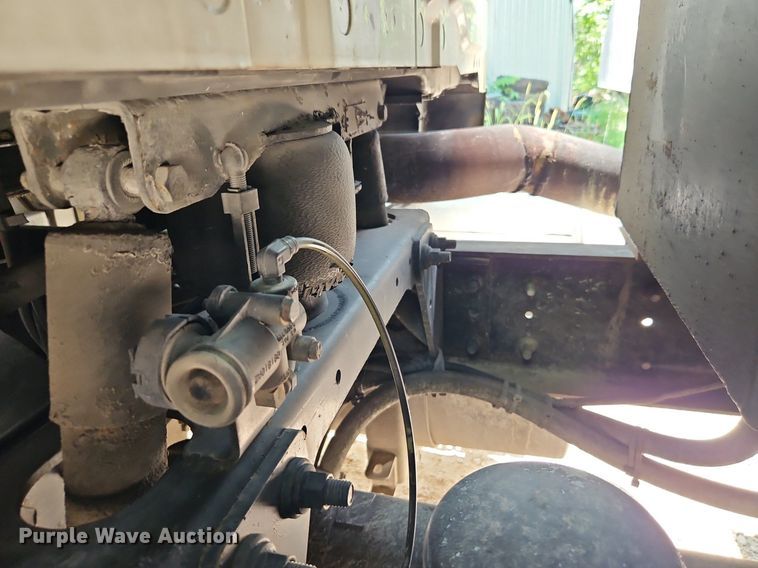 image for item EI8219 2011 International  ProStar dump truck