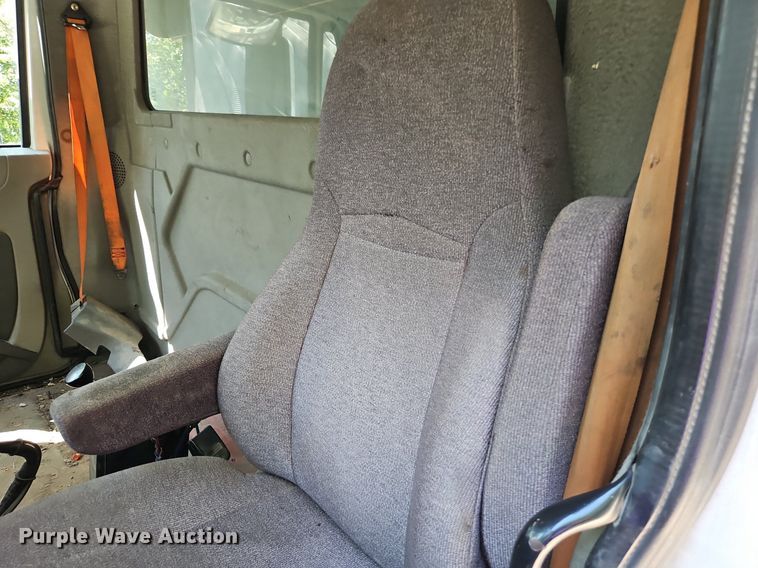 image for item EI8219 2011 International  ProStar dump truck