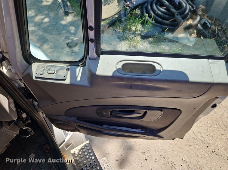 image for item EI8219 2011 International  ProStar dump truck