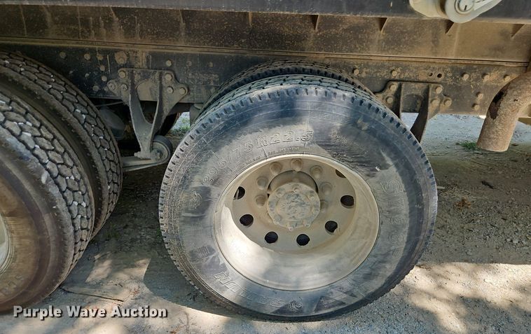 image for item EI8219 2011 International  ProStar dump truck