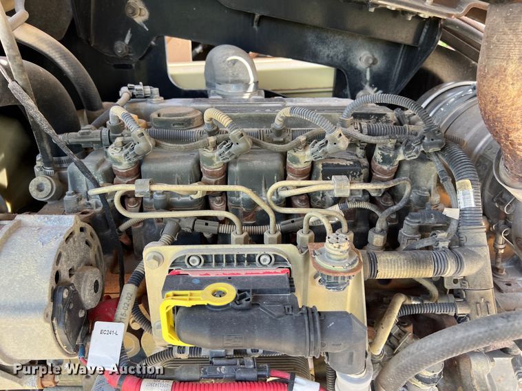 image for item EJ2856 2015 JLG 600AJ boom lift