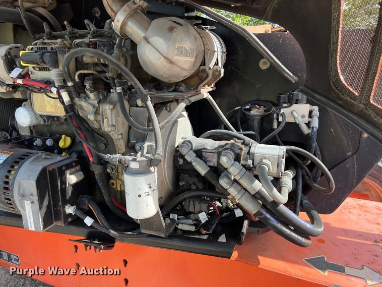 image for item EJ2856 2015 JLG 600AJ boom lift