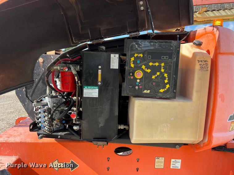 image for item EJ2856 2015 JLG 600AJ boom lift