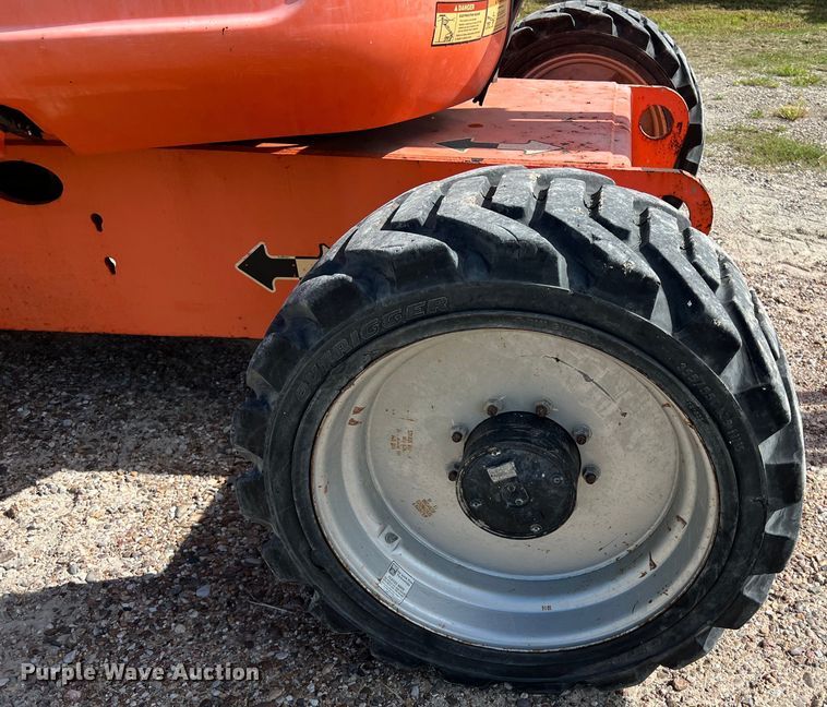 image for item EJ2856 2015 JLG 600AJ boom lift