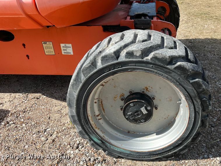 image for item EJ2856 2015 JLG 600AJ boom lift