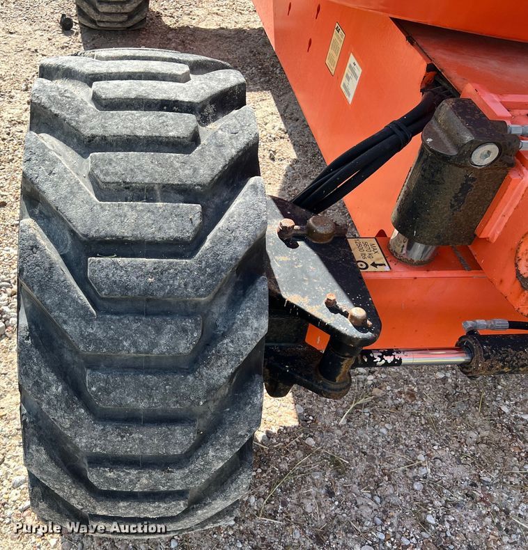 image for item EJ2856 2015 JLG 600AJ boom lift