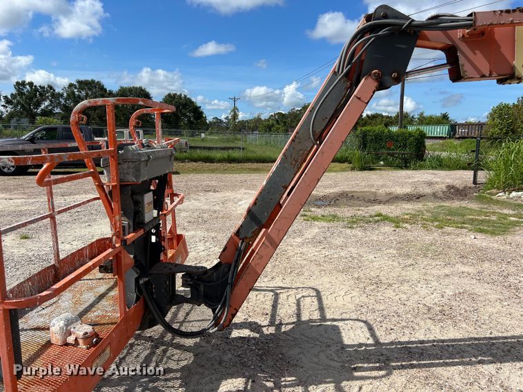 image for item EJ2857 2014 JLG 800AJ boom lift