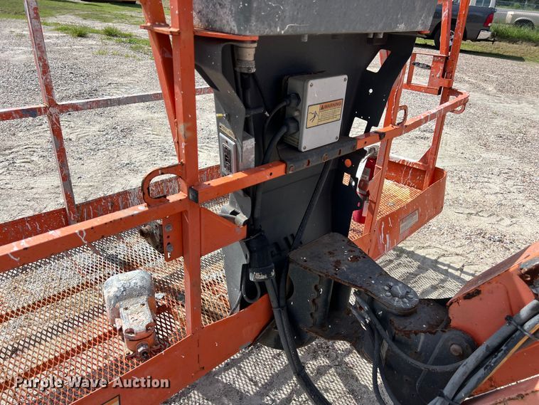 image for item EJ2857 2014 JLG 800AJ boom lift