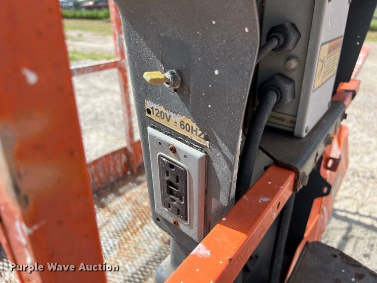 image for item EJ2857 2014 JLG 800AJ boom lift