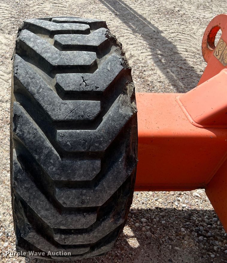 image for item EJ2857 2014 JLG 800AJ boom lift