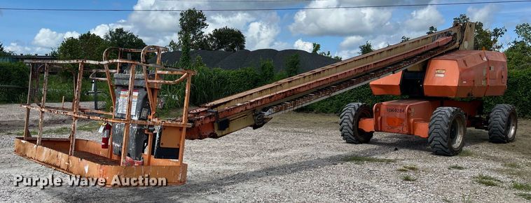 image for item EJ2858 2013 JLG 800S boom lift