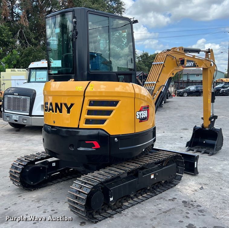 image for item EJ2859 2024 Sany SY35U mini excavator