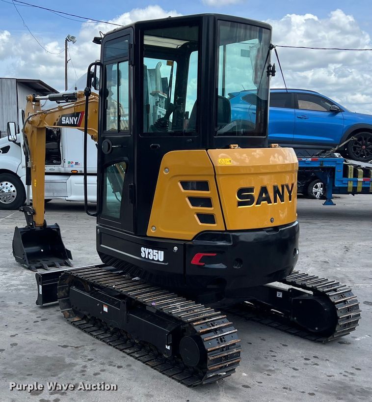 image for item EJ2859 2024 Sany SY35U mini excavator