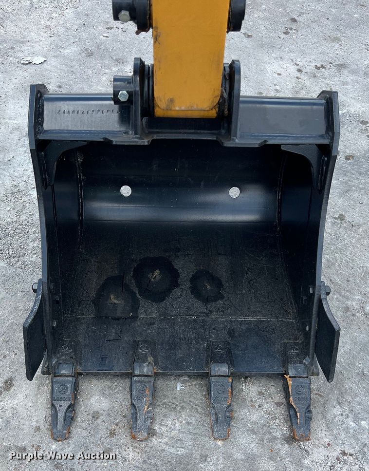 image for item EJ2859 2024 Sany SY35U mini excavator