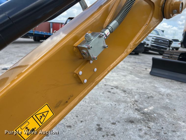 image for item EJ2859 2024 Sany SY35U mini excavator