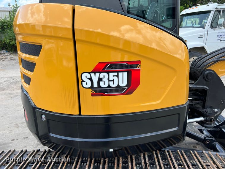 image for item EJ2859 2024 Sany SY35U mini excavator