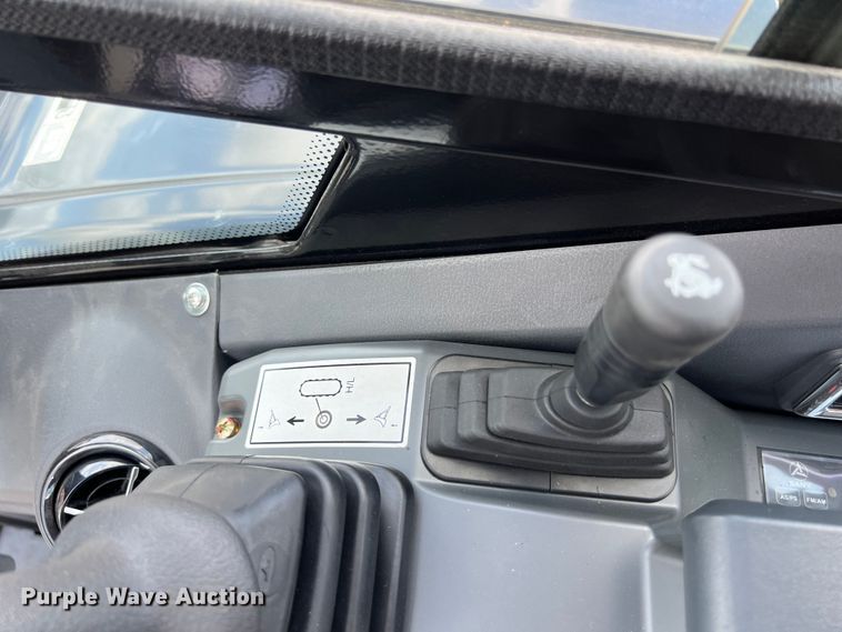 image for item EJ2859 2024 Sany SY35U mini excavator