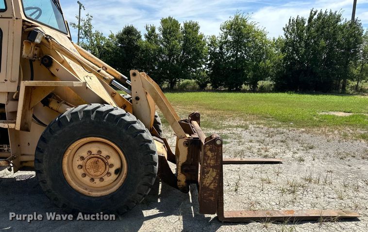 image for item EJ4483 Case W14C wheel loader